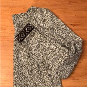 Alpaca yarn sweater